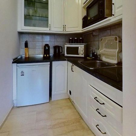 New With Ac Central Suites With Pool Access And Squash Courts! Sleeps Family Or 4 Guests Gibilterra Esterno foto